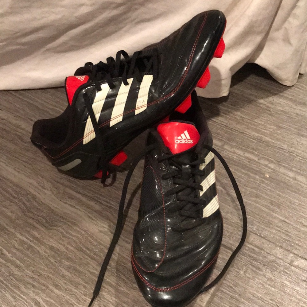 Mens’ Adidas soccer cleats!